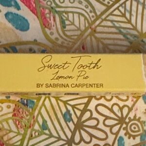 Sabrina Carpenter Sweet Tooth Lemon Pie spray